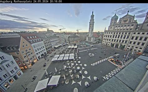 Webcam Augsburg Rathausplatz, Augsburg, 494m